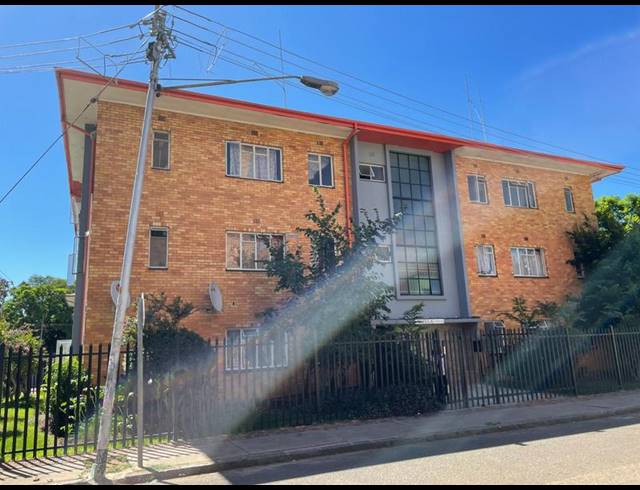 1 BEDROOM APARTMENT FOR SALE IN SUNNYSIDE